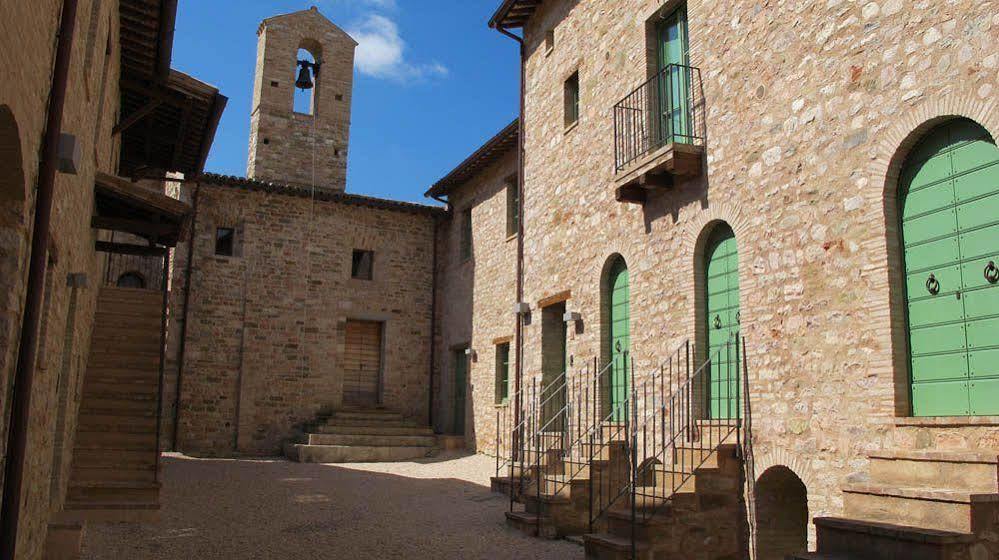 Borgo Di Gallano Valtopina Bagian luar foto